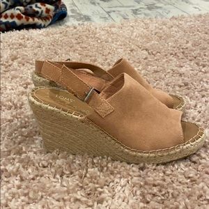 Toms wedges